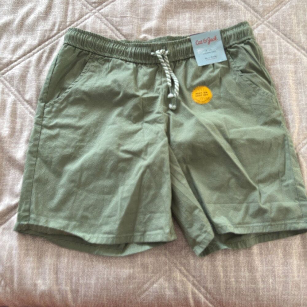 NWT Cat & Jack Boys Olive Green Pull-On Knit Shorts Size XL (14/16)